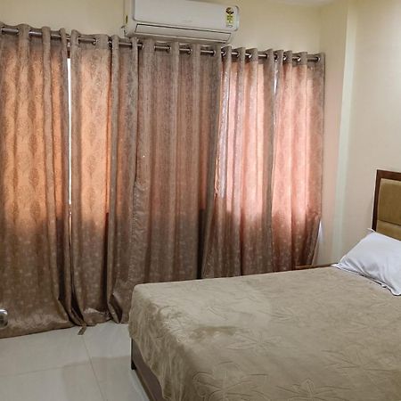 Divine Residency Hotel นาวีมุมไบ ภายนอก รูปภาพ
